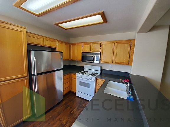 5th image of 10304 Wateridge Cir Unit 262
