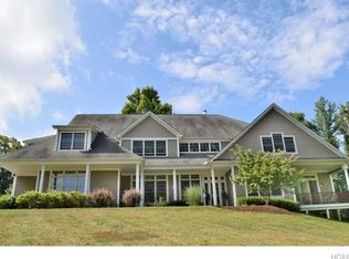 11 Hedges Rd, Warwick, NY 10990