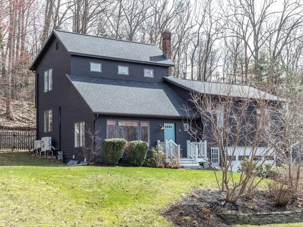 7 Corduroy Road, Essex Junction, VT 05452
