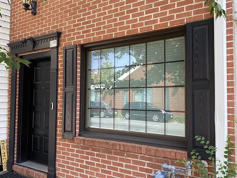 617 N Henry St — Photo 10