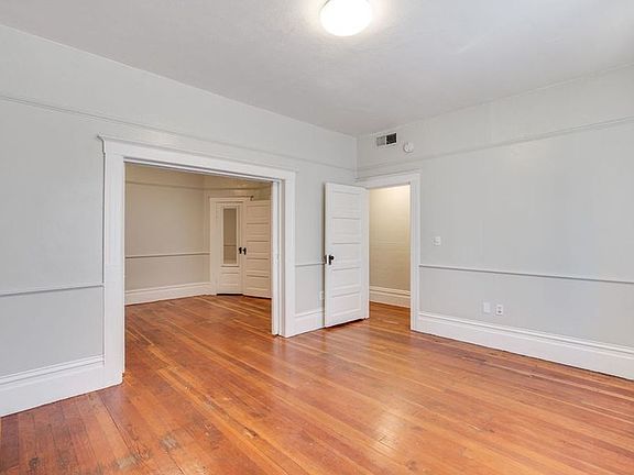 3rd image of 10 Gough St