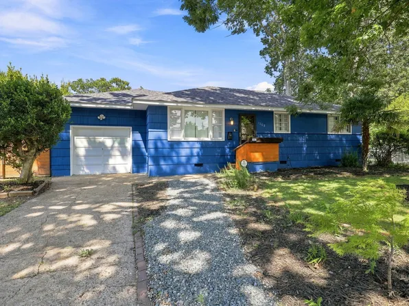 1208 Pineview Ave, Norfolk, VA 23503