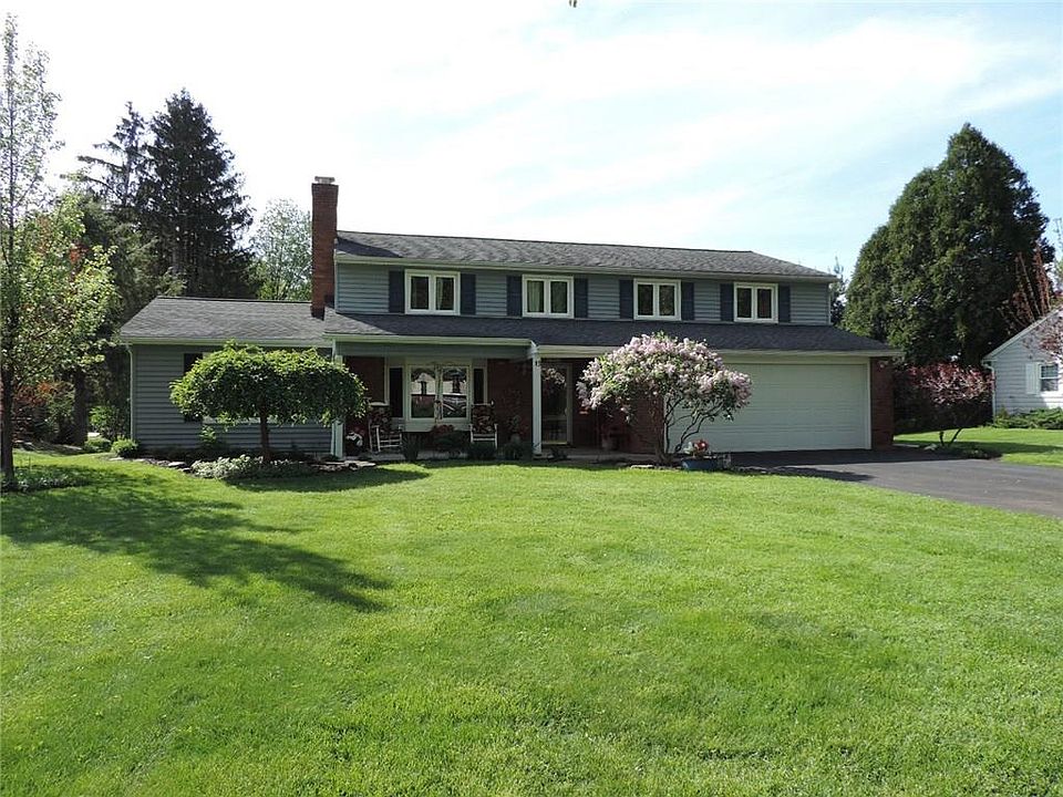 1st image of 19 Red Barn Cir