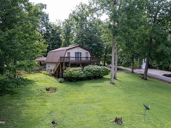 2nd image of 25 Carwile Critchelow Ln