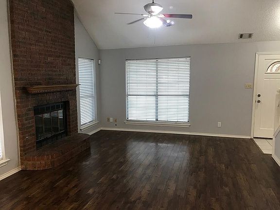 3rd image of 200 Morene Ave