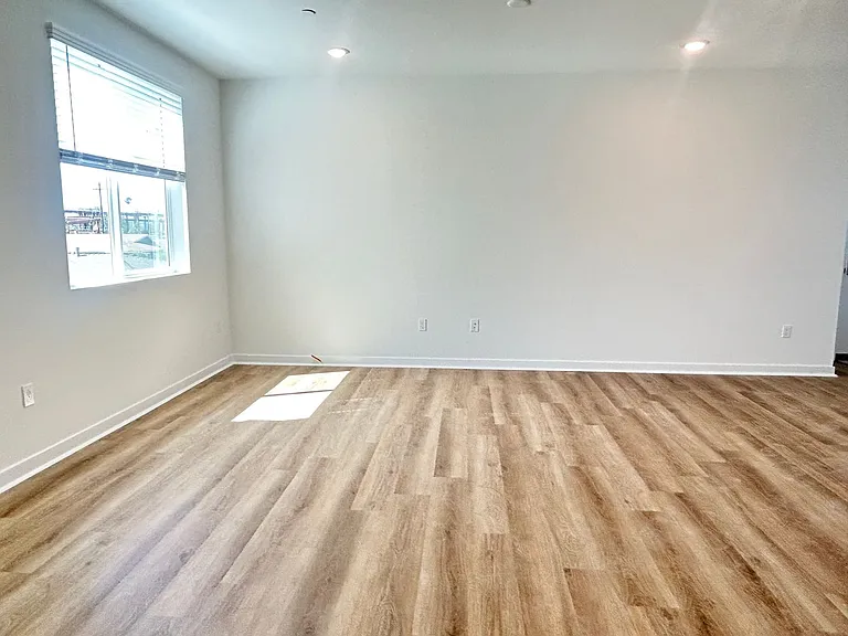 Romneya Row in Anaheim, New Construction Coming Soon! — Photo 153