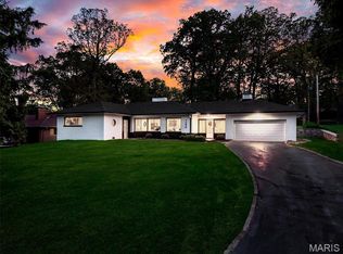 7308 Shiloh Ln, Saint Louis, MO 63123