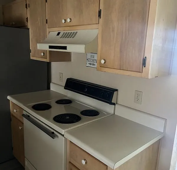 694 Timberwood Cir E #694 — Photo 9