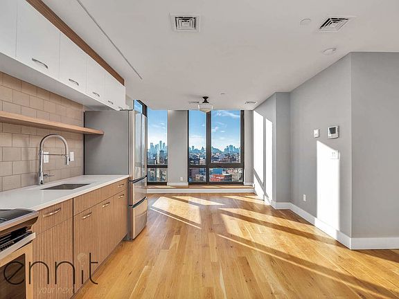 4th image of 31 Debevoise St #9F