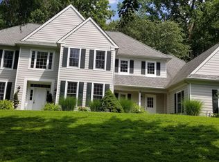 985 Waterloo Rd, Devon, PA 19333