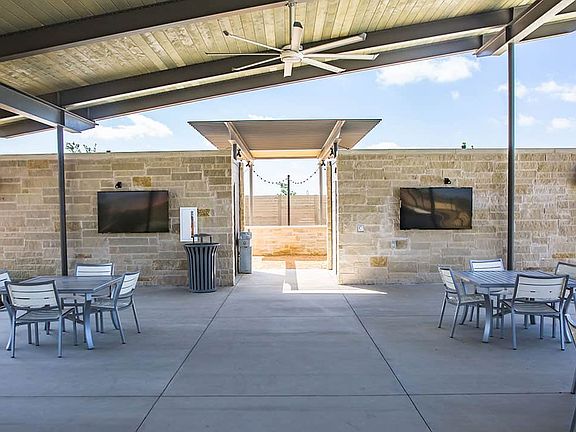Ventana Amenity Center