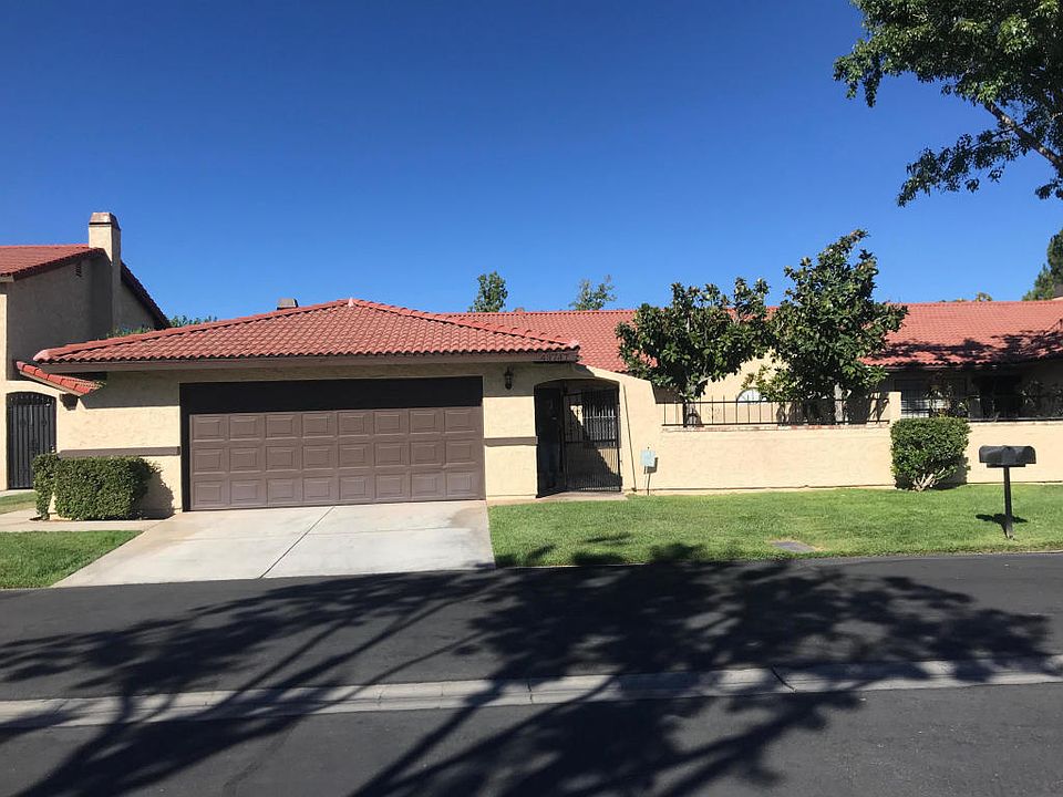 1st image of 43747 Mona St