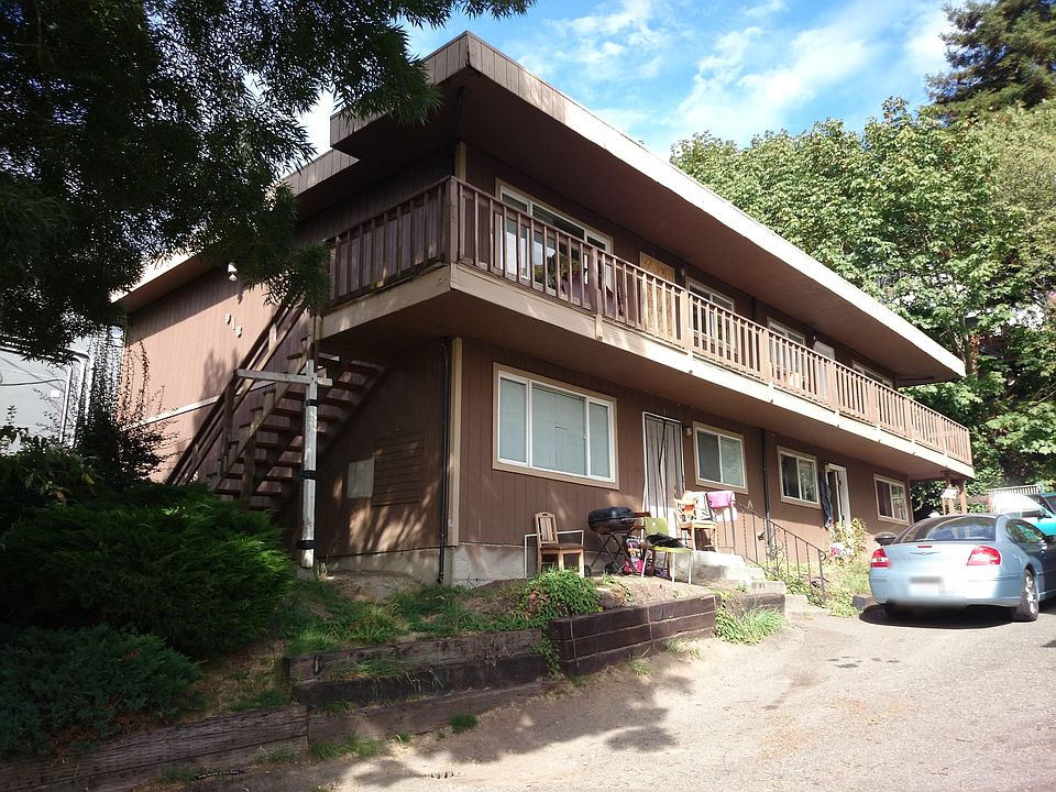 2nd image of 918 29th Ave S