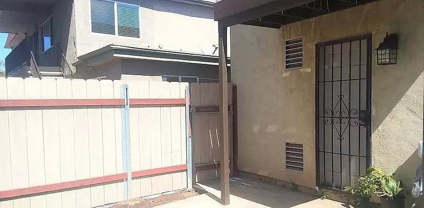 2 bed, 875 sqft, $2,750 — Photo 2