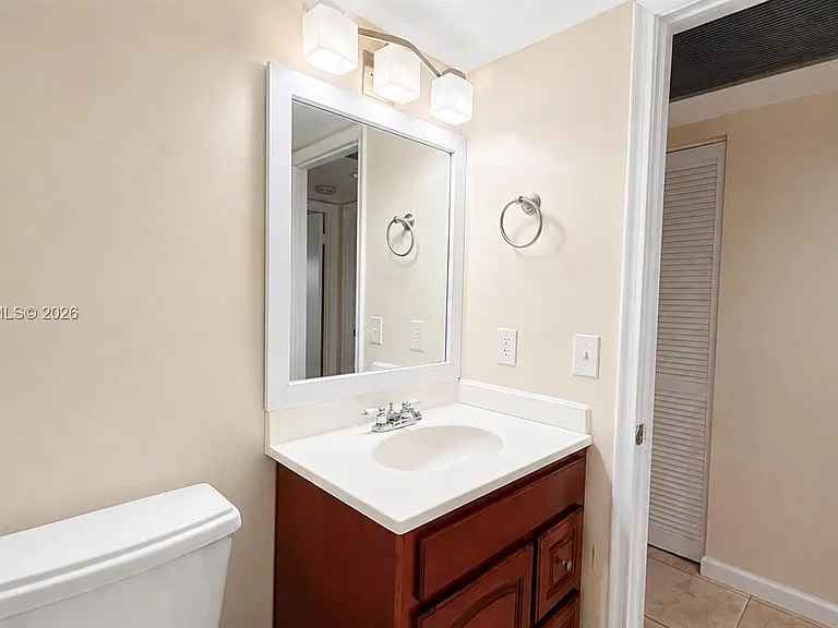 301 SW 135th Ave #317C — Photo 20