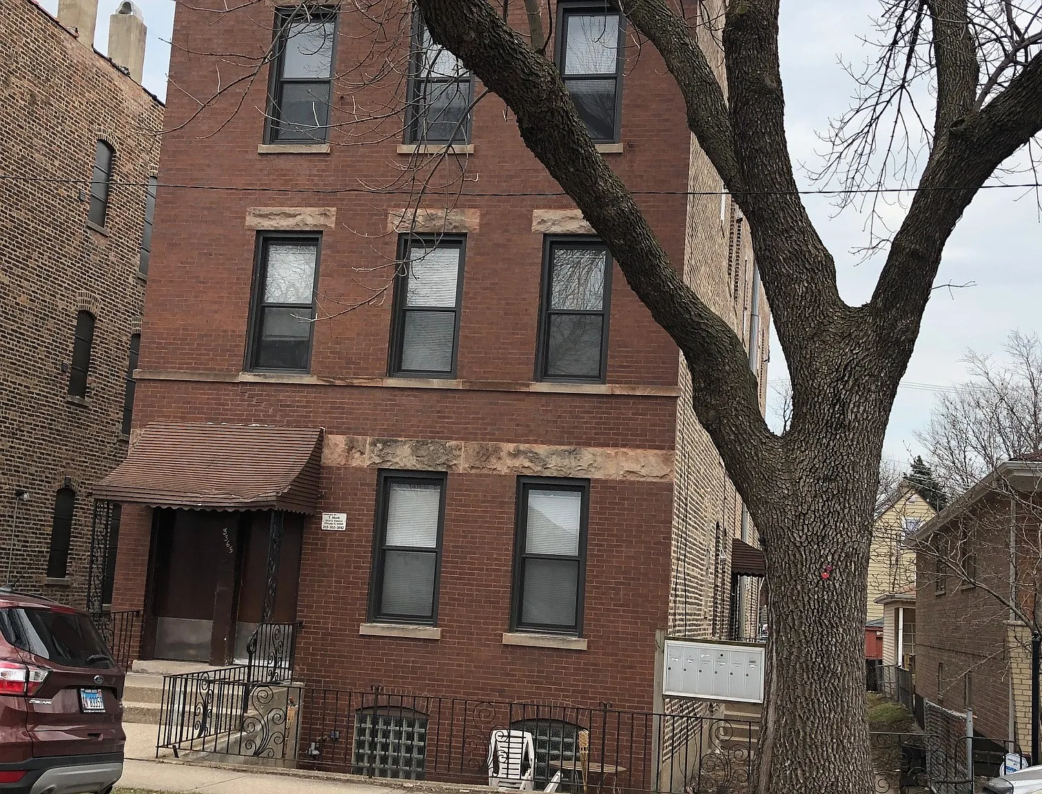 2 bed, 550 sqft, $1,250 — Photo 1