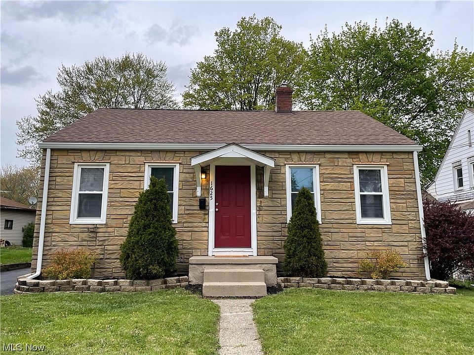 1st image of 1625 Huguelet St