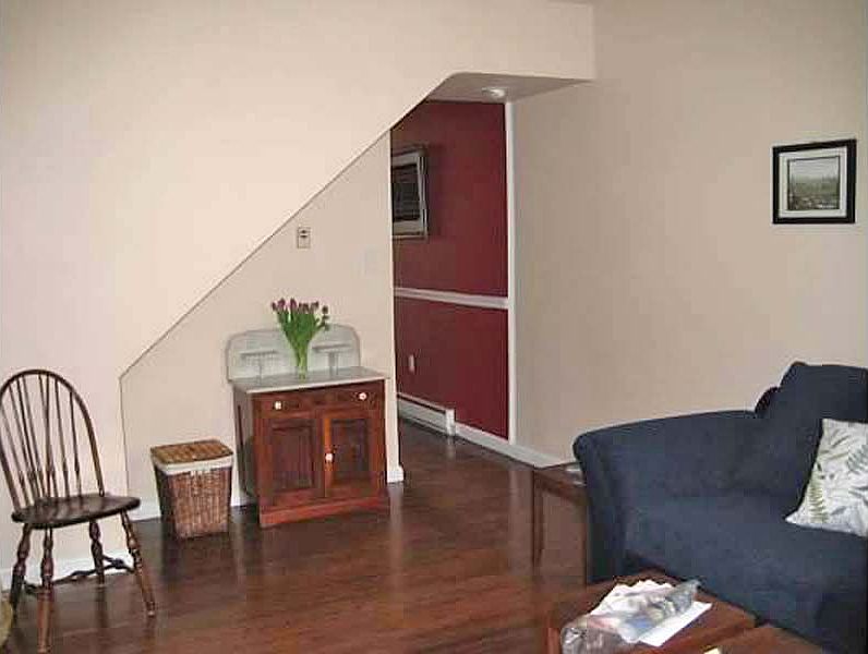 2nd image of 522 4th St SE