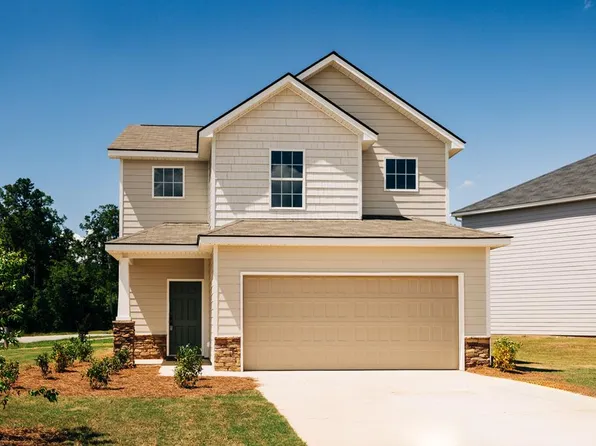 140 Wood Hill Dr, Smiths Station, AL 36877