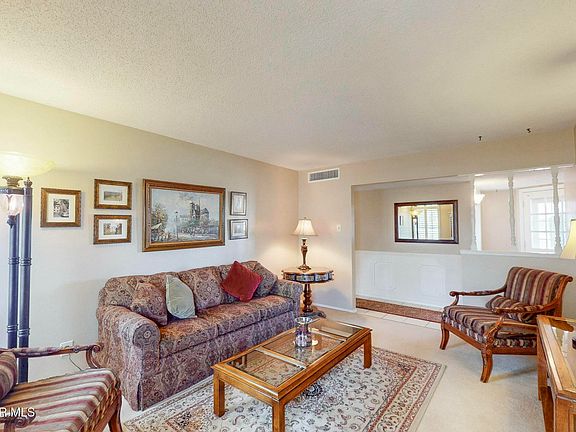 5th image of 10280 Saigon Dr