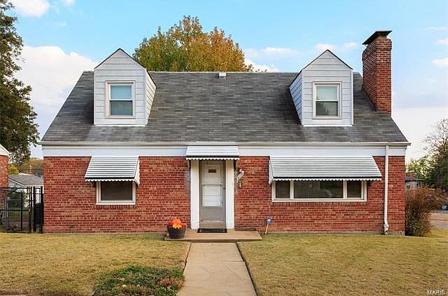 1st image of 3178 Clifton Ave