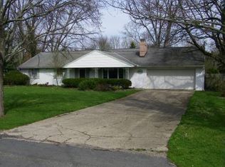 5376 Hillcrest Dr, Oxford, OH 45056