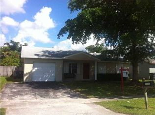 7881 SW 3rd St, North Lauderdale, FL 33068