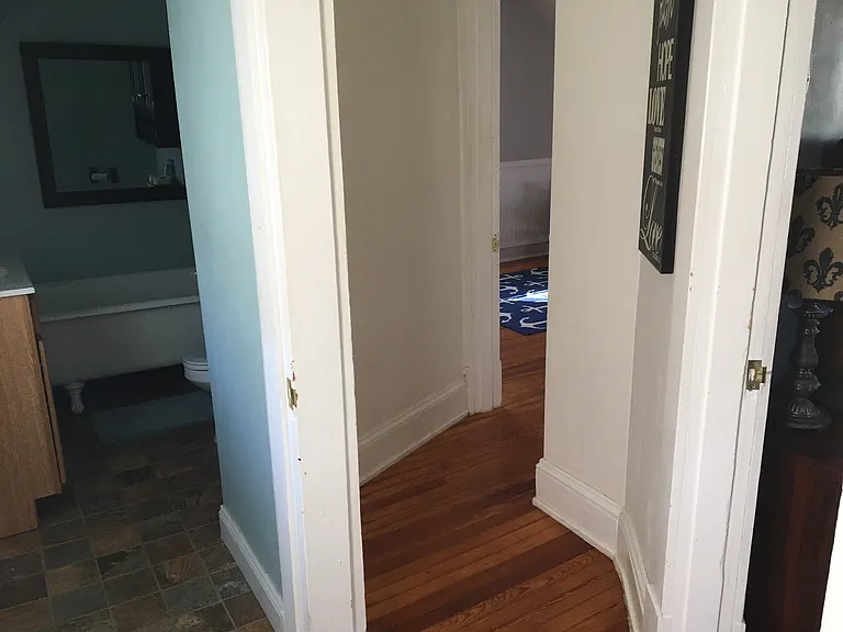 221 Warren Ave — Photo 20