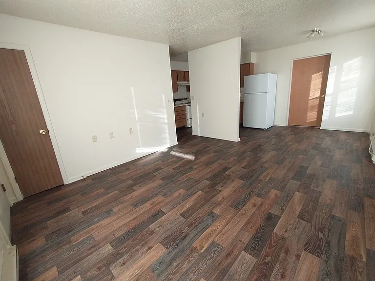 720 Cherry St — Photo 12