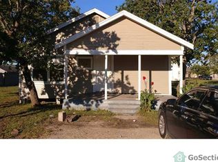 720 N Avenue C, Freeport, TX 77541