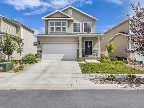 2246 W Bluebird Dr, Ogden, UT 84401