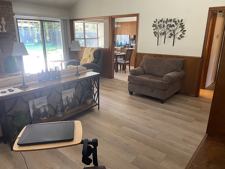 1114 Dove Hollow Rd — Photo 8