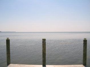 247 Pond Point Pl, Foster, VA 23056