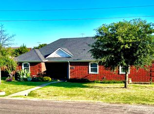 339 Tiger Ln, Gunter, TX 75058