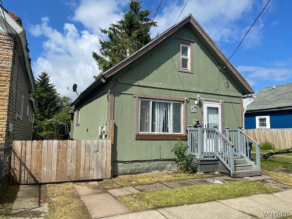 1st image of 28 Townsend St
