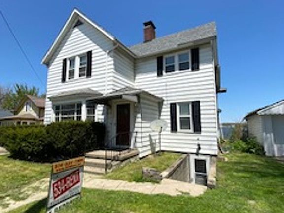 2nd image of 748 N Lake St APT 1