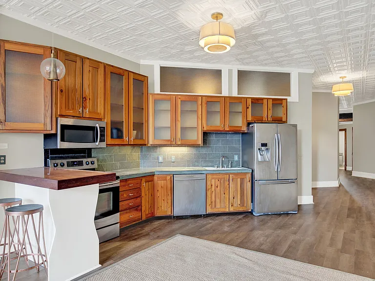 226 W Broughton St #2B — Photo 12