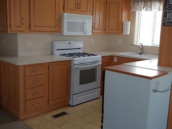 5th image of 12777 E 47th Dr