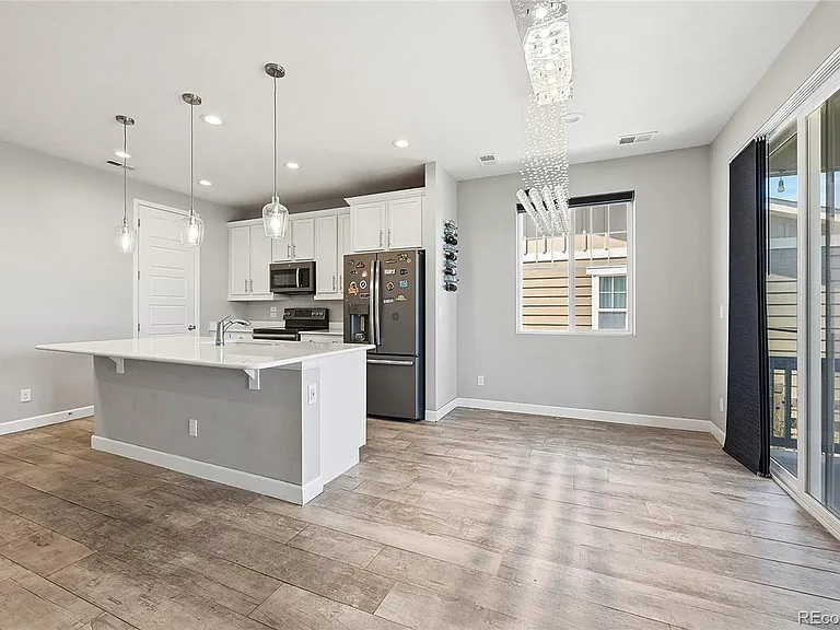 4988 S Wenatchee Cir — Photo 5