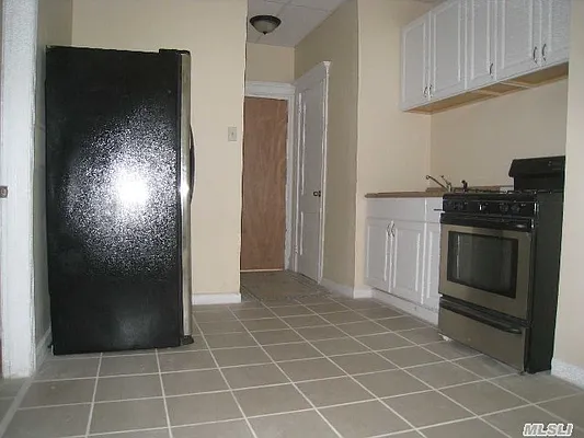 Rented by Century 21 American Homes | media 10