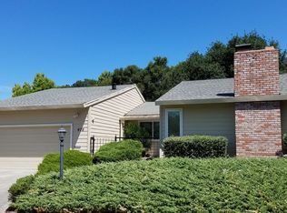 439 Candlelight Dr, Santa Rosa, CA 95403