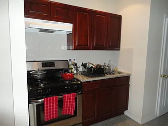 Rented by Aimee Grodanz, LREB