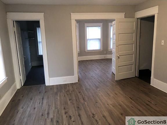 2nd image of 6711 Bonna Ave
