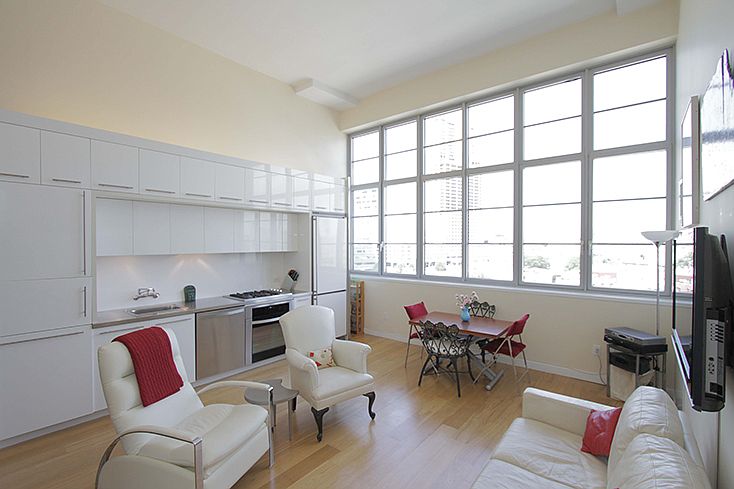Living area angle 1