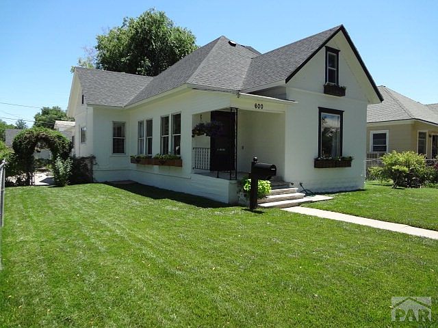 1st image of 600 S 12th St