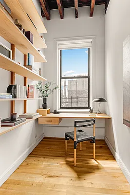 Sold by Compass | media 19