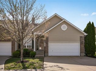 1103 SW Arborfair Dr, Lees Summit, MO 64082