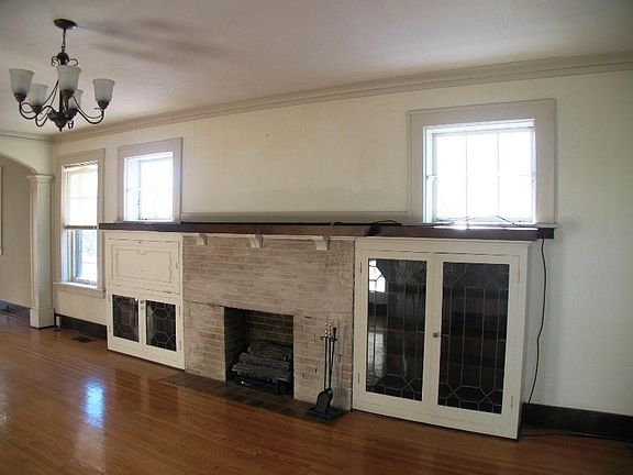 3rd image of 504 W High Street # Main Floor