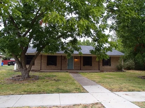 4202 Southridge Dr, Rowlett, TX 75088