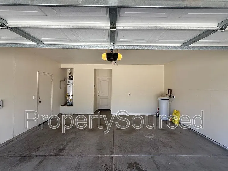 1688 Gathering Ln — Photo 48